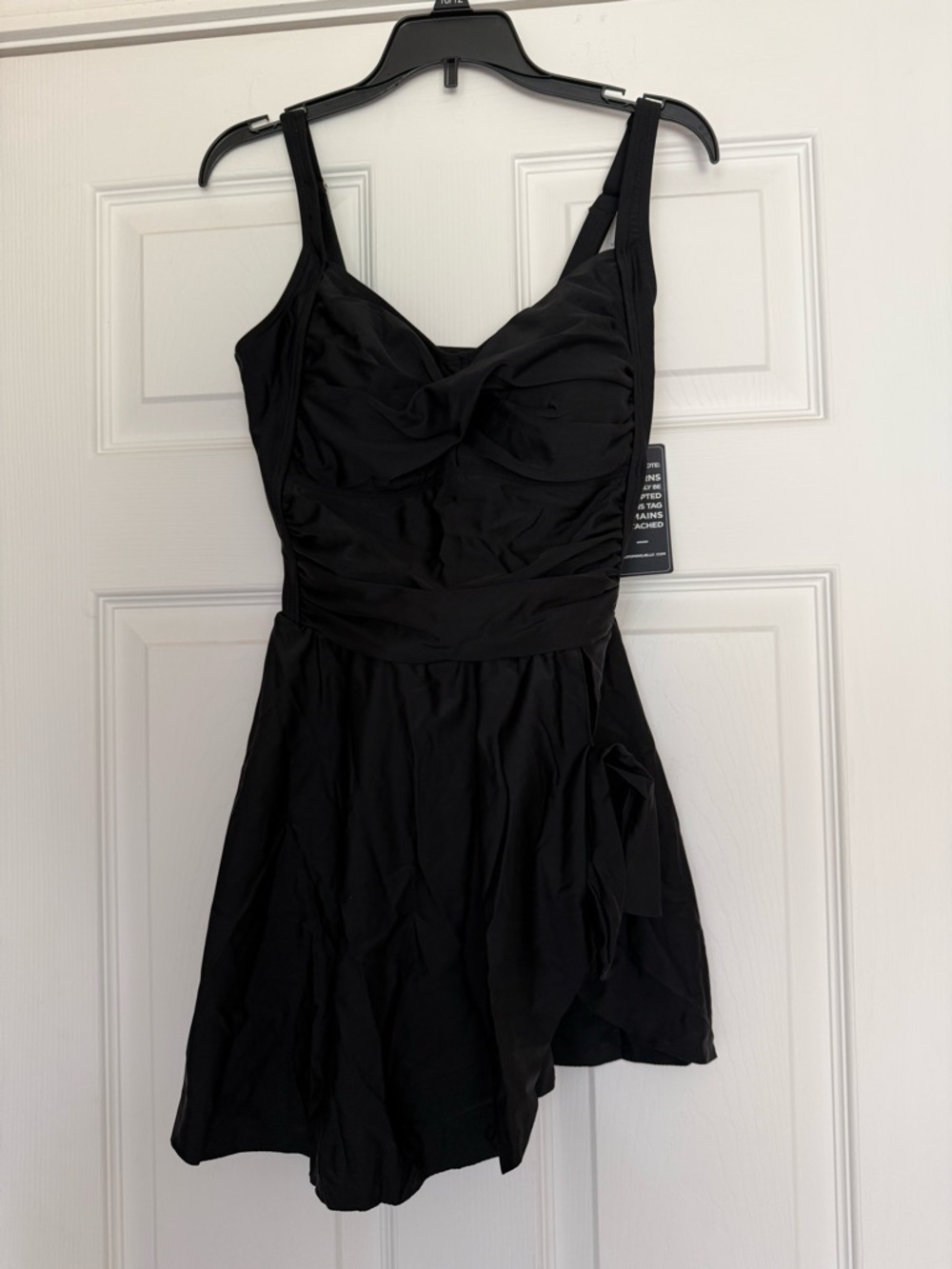 Elegant Black One-Piece Swimdress with Skirt - Picture 2 of 6